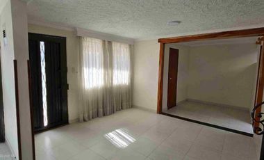 se arrienda casa en Barrio belalcazar