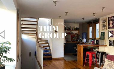 SE VENDE LOFT DE DOS PISOS EN CERRO BELLAVISTA
