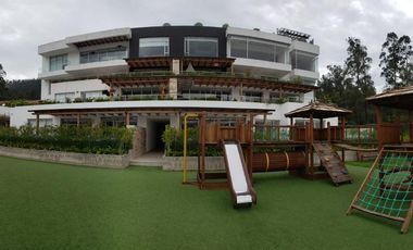 RENTO DEPARTAMENTO CON TERRAZA