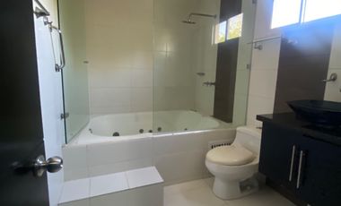 VENDO CASA POBLADO CAMPESTRE SANTO TOMAS