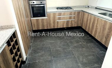 Casa de dos recámaras en renta en Zibatá, Querétaro