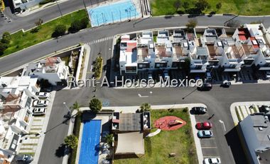 Casa de dos recámaras en renta en Zibatá, Querétaro