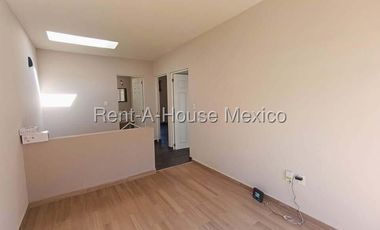 Casa de dos recámaras en renta en Zibatá, Querétaro