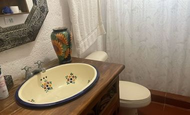 QUINTA ESTILO RUSTICO EXCELENTE UBICACION CENTRO BARRIAL