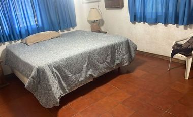 QUINTA ESTILO RUSTICO EXCELENTE UBICACION CENTRO BARRIAL