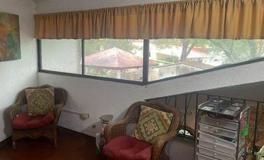 QUINTA ESTILO RUSTICO EXCELENTE UBICACION CENTRO BARRIAL