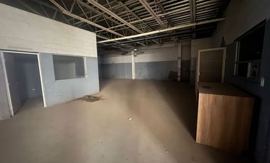 SE RENTA MAGNIFICO EDIFICIO, CON  BODEGA CON PUNTO DE VENTA EN AVE PRINCIPAL