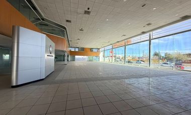 SE RENTA MAGNIFICO EDIFICIO, CON  BODEGA CON PUNTO DE VENTA EN AVE PRINCIPAL