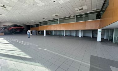 SE RENTA MAGNIFICO EDIFICIO, CON  BODEGA CON PUNTO DE VENTA EN AVE PRINCIPAL
