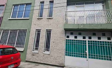 Casa en Venta en Colonia El Reloj, Coyoacan, CDMX