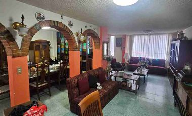 Casa en Venta en Colonia El Reloj, Coyoacan, CDMX