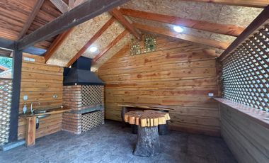 ARRIENDO DIARIO PUCÓN - Hermosa Cabaña con Piscina y Quincho