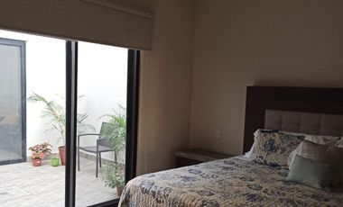 Amplia casa en Desarrolo Residencial.