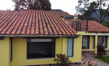 Casa campestre en Cota Venta