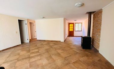 SE VENDE HERMOSA CASA VILLA FUNDADORES