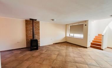 SE VENDE HERMOSA CASA VILLA FUNDADORES