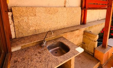 SE VENDE HERMOSA CASA VILLA FUNDADORES