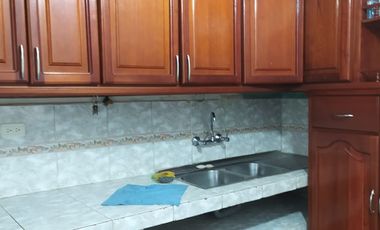 VENTA Casa Mas Departamento y Suite con Amplio Terreno Carigan Loja Las Gaviotas