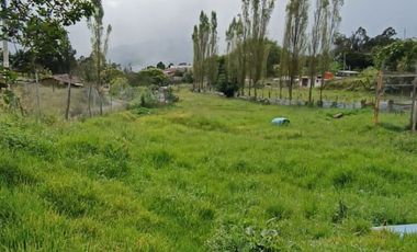VENTA Casa Mas Departamento y Suite con Amplio Terreno Carigan Loja Las Gaviotas