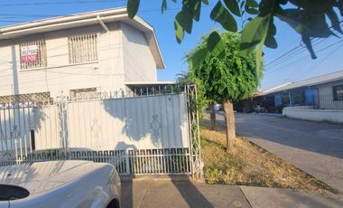 VENDE CASA A PASOS AVDAS RECREO GRECIA RANCAGUA
