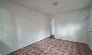 VENDE CASA A PASOS AVDAS RECREO GRECIA RANCAGUA