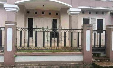 Dijual Rumah 2 lantai di jalan Leo Turangga Buah Batu Bandung