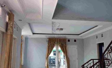 Dijual Rumah 2 lantai di jalan Leo Turangga Buah Batu Bandung