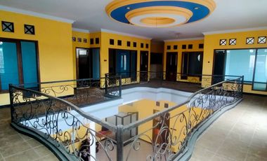 DIJUAL/ SEWA-RUKO STRATEGIS TENGAH KOTA, BANYUWANGI