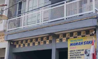 Di jual rumah 2 lantai 4 kamar tidur lokasi di Cimaung Bandung