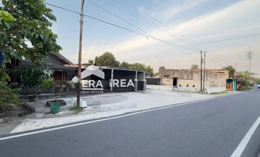 DIJUAL RUMAH  DI SERENGAN SURAKARTA