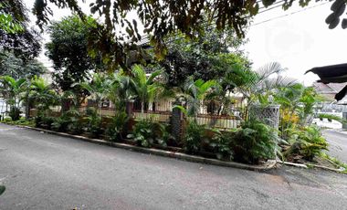 DIJUAL RUMAH MEWAH 2 LANTAI DI KOMPLEK PREMIUM DUREN SAWIT, JAKARTA TIMUR