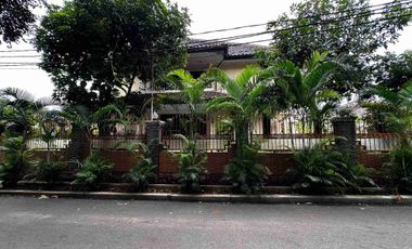 DIJUAL RUMAH MEWAH 2 LANTAI DI KOMPLEK PREMIUM DUREN SAWIT, JAKARTA TIMUR