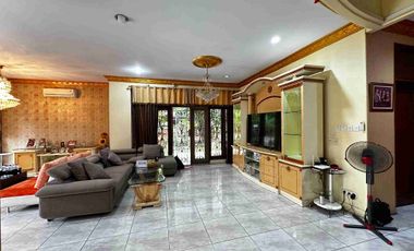 DIJUAL RUMAH MEWAH 2 LANTAI DI KOMPLEK PREMIUM DUREN SAWIT, JAKARTA TIMUR