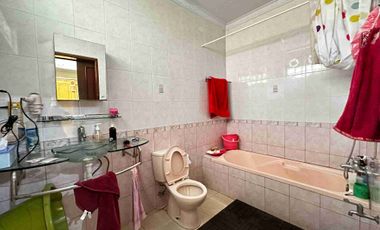 DIJUAL RUMAH MEWAH 2 LANTAI DI KOMPLEK PREMIUM DUREN SAWIT, JAKARTA TIMUR