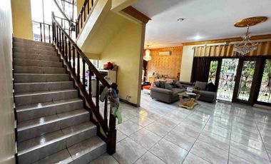 DIJUAL RUMAH MEWAH 2 LANTAI DI KOMPLEK PREMIUM DUREN SAWIT, JAKARTA TIMUR