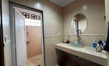 DIJUAL RUMAH MEWAH 2 LANTAI DI KOMPLEK PREMIUM DUREN SAWIT, JAKARTA TIMUR