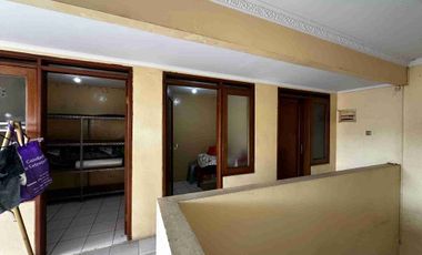 DIJUAL RUMAH MEWAH 2 LANTAI DI KOMPLEK PREMIUM DUREN SAWIT, JAKARTA TIMUR