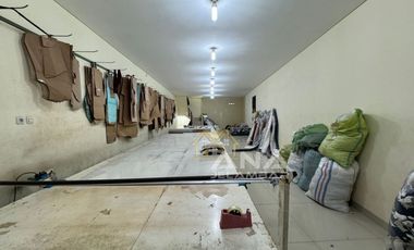 ANA RUMAH NGANTONG LT.100M DI JELAMBAR