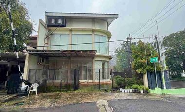 Gedung Strategis Gayungsari Surabaya Luas 575m2 Cocok Untuk Bank Kantor dan Swalayan