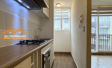 Arriendo Depto 2d2b + Estacionamiento | $500.000