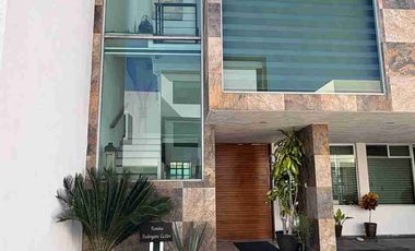Hermosa casa en renta en Momoxpan