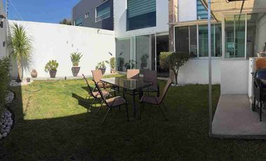 Hermosa casa en renta en Momoxpan