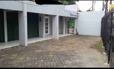 Jual ruko / gudang strategis di ciputat dekat krl pondok ranji