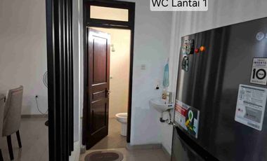 Jual Cepat Rumah Furnish Siap Huni Luas 168m² di Cengkareng Jakarta Barat