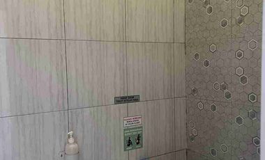 Disewakan atau Dijual Ruko Sangat Strategis dan Murah Dengan Luas Tanah 300m² di Pemda Jatiasih Bekasi Selatan