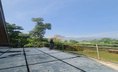 Villa Modern Tropical Riverside Estate – 4.400 m² Tanah Langka Dekat Tol Soreang & Kota Bandung, Di Bawah Harga Pasar 50%