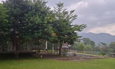 Villa Modern Tropical Riverside Estate – 4.400 m² Tanah Langka Dekat Tol Soreang & Kota Bandung, Di Bawah Harga Pasar 50%