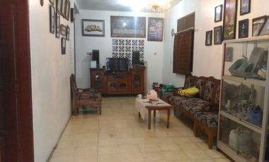 DIJUAL CEPAT RUMAH DI JALAN CENDRAWASIH