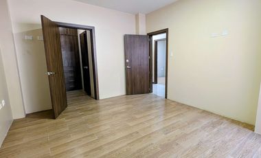 Casa en Venta Sector Las Acacias Centro Manta | 3 Dormitorios, Patio y Garage