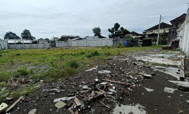 Tanah di Pusat Kota 19.65 Are Dijual, di Ubung